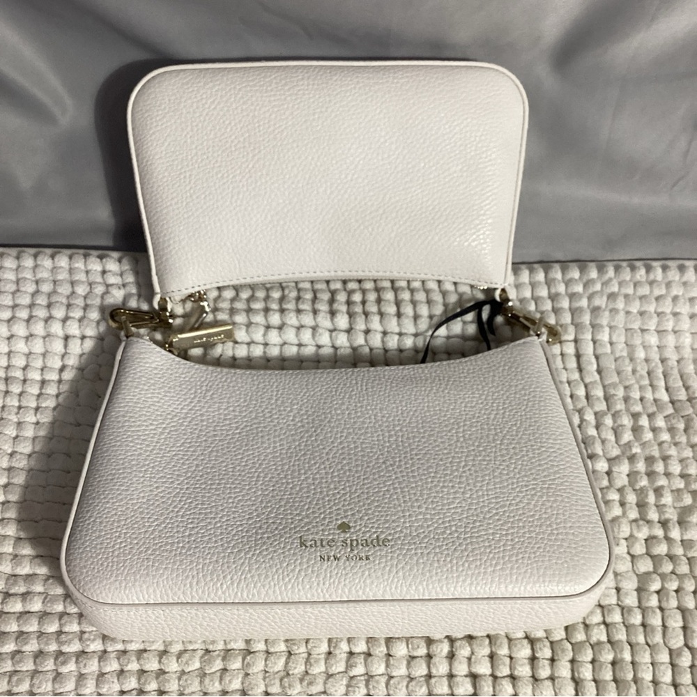 SOLD……..Kate Spade x Peanuts Snoopy White Leather Double Up Crossbody Bag - Picture 6 of 13